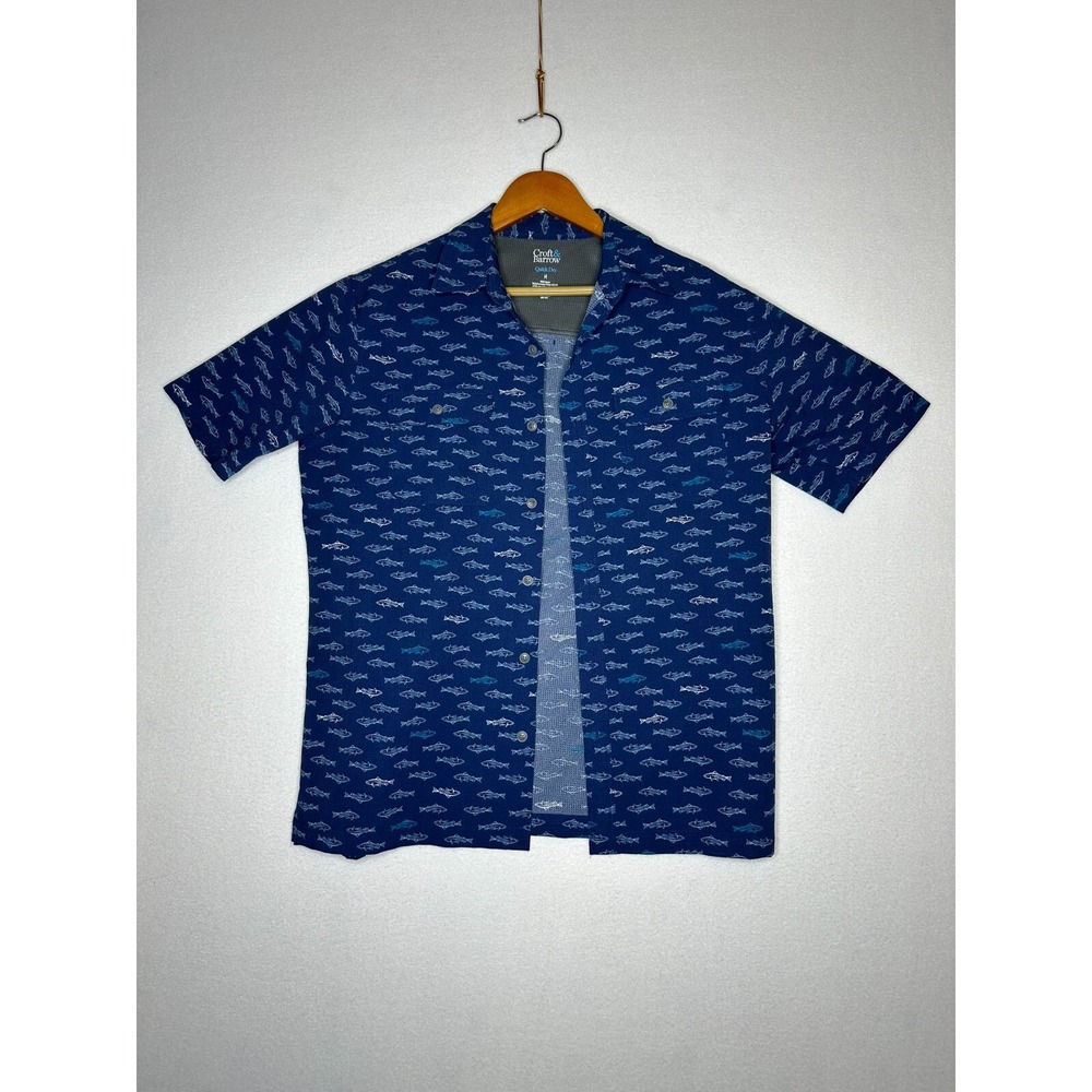 Croft & Barrow Blue Fish Short Sleeve Button Up Mens Medium Quick Dry